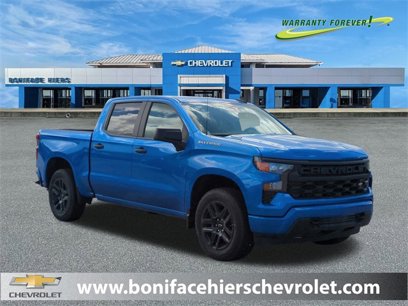 New 2025 Chevrolet Silverado 1500 Custom w/ Turbomax Blackout Package