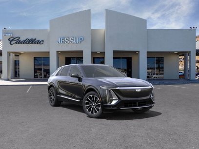 New 2024 Cadillac Lyriq Sport w/ LPO, Floor Liner Package