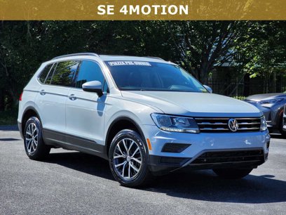 Used 2019 Volkswagen Tiguan SE w/ Panoramic Sunroof Package