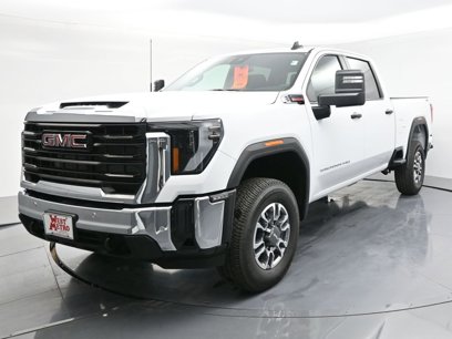 New 2025 GMC Sierra 3500 Pro w/ 1SA Pro Safety Plus Package