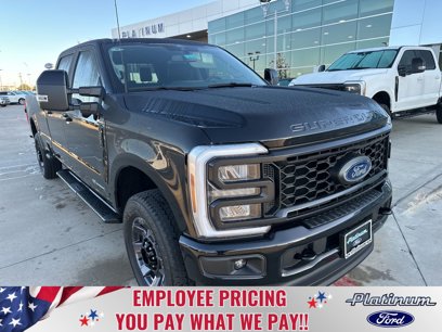 New 2024 Ford F350 Lariat w/ Sport Appearance Package
