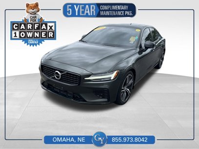 Used 2022 Volvo S60 T8 R-Design Expression w/ Premium Package
