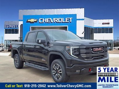 New 2025 GMC Sierra 1500 AT4 w/ AT4 Premium Package