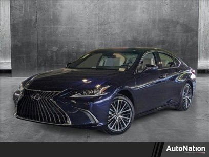 New 2025 Lexus ES 300h w/ Premium Package