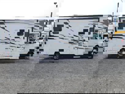 Used 2017 Ford E-450 and Econoline 450 Super Duty w/ Motorhome Prep Package