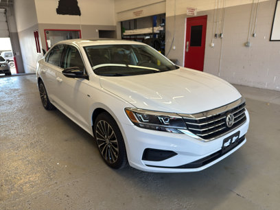 Used 2022 Volkswagen Passat 2.0T
