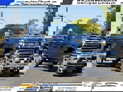 New 2025 Chevrolet Silverado 2500 LTZ w/ LTZ Premium Package