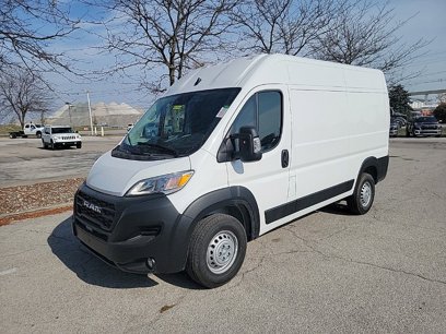 New 2025 RAM ProMaster 2500 w/ Convenience Group