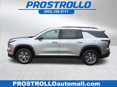 New 2026 Chevrolet Traverse LT w/ Enhanced Driving Package