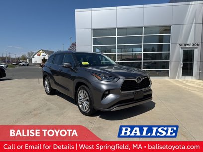 Used 2023 Toyota Highlander Platinum
