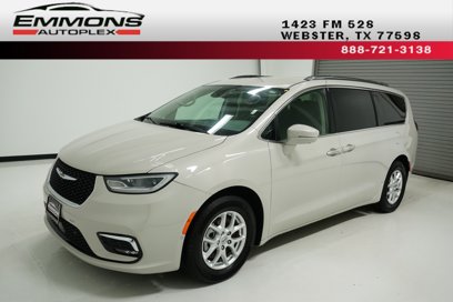 Used 2021 Chrysler Pacifica Touring-L w/ Premium & Safety Sphere Group
