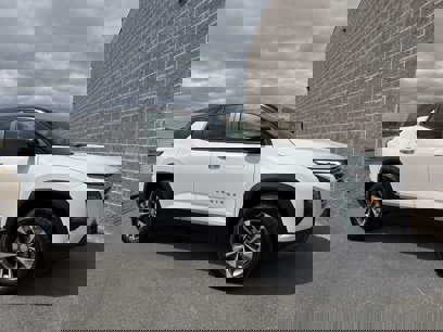 New 2025 Chevrolet Equinox LT