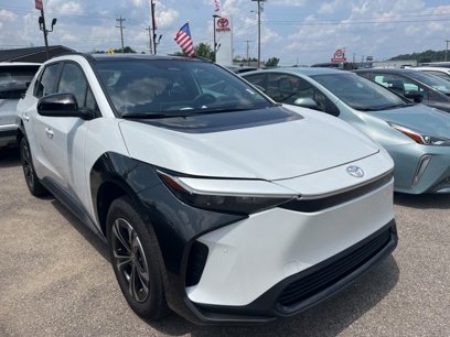 Used 2024 Toyota bZ4X XLE w/ Weather Package