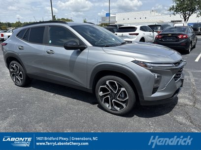 Certified 2024 Chevrolet Trax RS w/ Sunroof Package