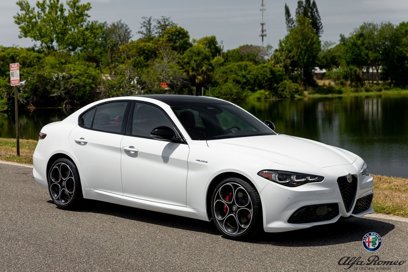 New 2025 Alfa Romeo Giulia w/ Veloce Package Rwd