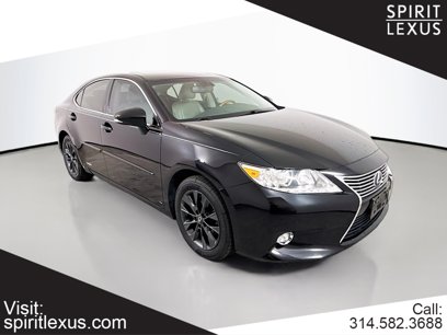 Used 2014 Lexus ES 300h w/ Luxury Package w/Bamboo Trim