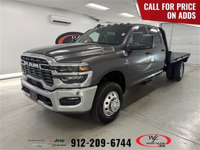 New 2025 RAM 3500 Tradesman w/ Chrome Appearance Group