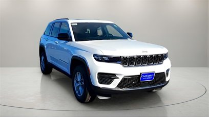 New 2025 Jeep Grand Cherokee Laredo X w/ Luxury Tech Group I