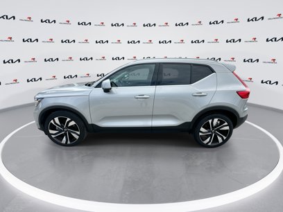 Used 2023 Volvo XC40 B5 Ultimate w/ Protection Package Premier