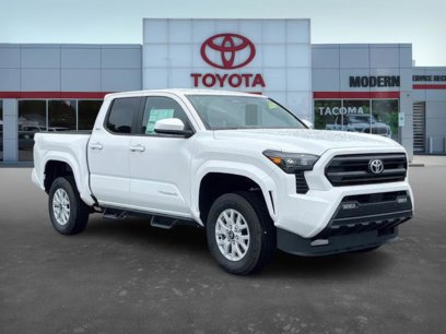New 2024 Toyota Tacoma SR5