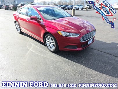 Used 2016 Ford Fusion SE w/ SE Cold Weather Package