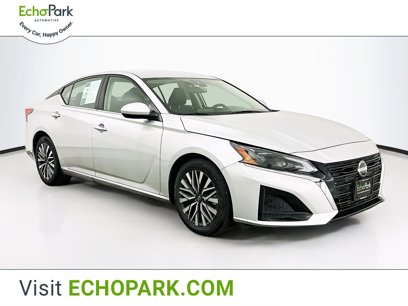 Used 2023 Nissan Altima 2.5 SV