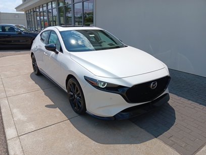 New 2025 MAZDA MAZDA3 Hatchback w/Premium Plus Pkg