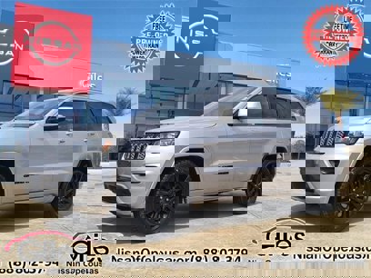 Used 2019 Jeep Grand Cherokee Altitude