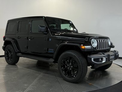 New 2025 Jeep Wrangler Unlimited Sahara w/ Safety Group
