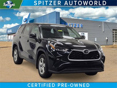 Used 2023 Toyota Highlander LE