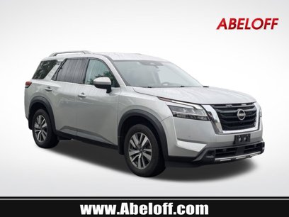 Used 2024 Nissan Pathfinder SL