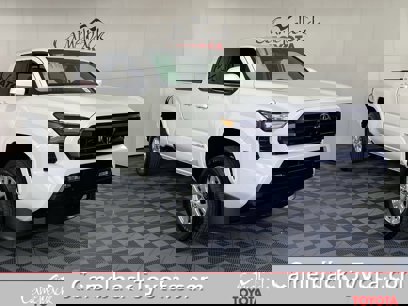 New 2025 Toyota Tacoma SR5