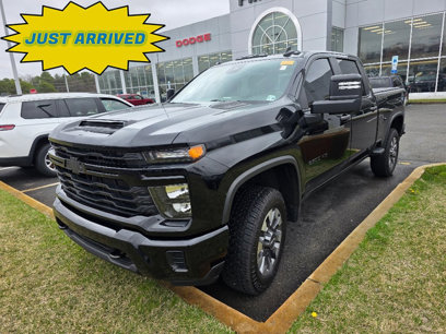 Used 2024 Chevrolet Silverado 2500 Custom w/ Custom Value Package