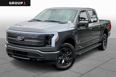 New 2025 Ford F150 Lightning Lariat