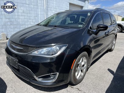 Used 2020 Chrysler Pacifica Touring w/ Tire & Wheel Group