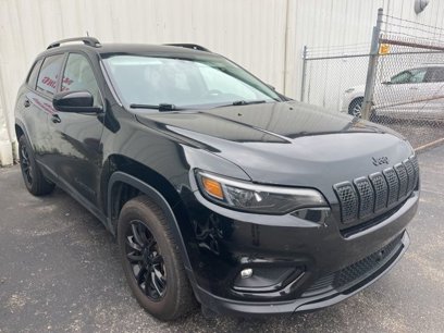 Used 2023 Jeep Cherokee Altitude Lux