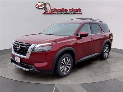 New 2025 Nissan Pathfinder SL
