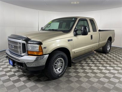 Used 2001 Ford F250 Lariat