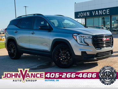 Used 2024 GMC Terrain SLE w/ Driver Convenience Package