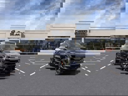 New 2025 Cadillac Optiq Luxury 2