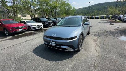 New 2025 Hyundai Ioniq 5 SEL