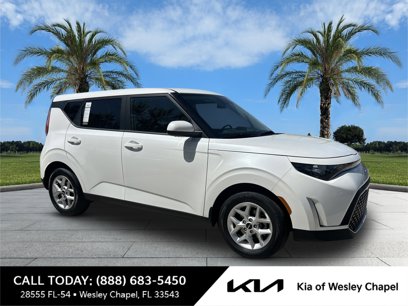 Certified 2025 Kia Soul LX w/ LX Technology Package