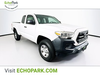 Used 2017 Toyota Tacoma SR