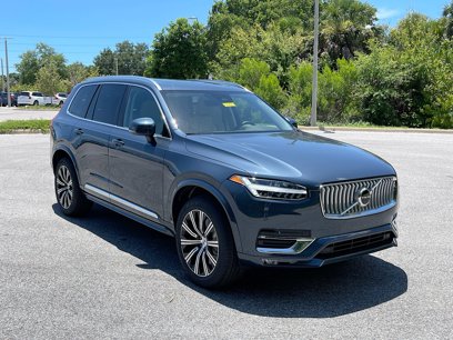 New 2025 Volvo XC90 B5 Core w/ Protection Package Premier