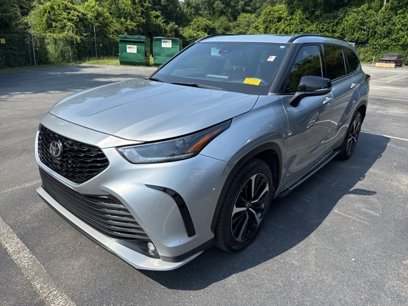 Used 2021 Toyota Highlander XSE