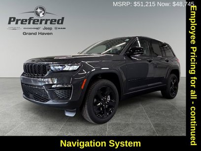 New 2025 Jeep Grand Cherokee Limited w/ Black Appearance Package