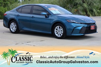 Certified 2025 Toyota Camry LE