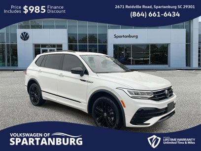 Used 2022 Volkswagen Tiguan SE R-Line