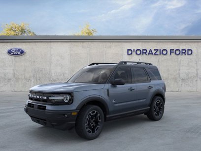 New 2024 Ford Bronco Sport Outer Banks w/ Tech Package