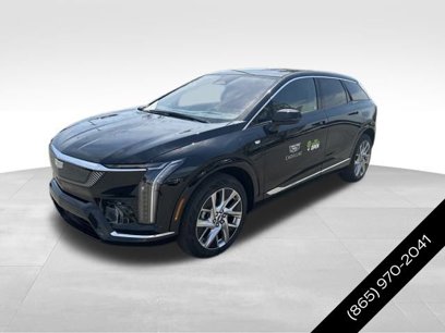New 2025 Cadillac Optiq Luxury 2